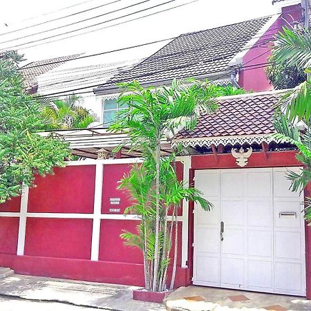 Amazing Tropical Family Thai Style Villa All Costs Included Pattaya Bagian luar foto