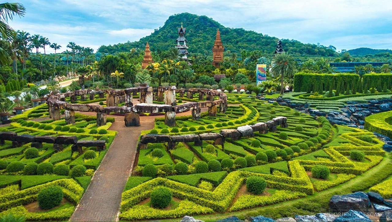 Amazing Tropical Family Thai Style Villa All Costs Included Pattaya Bagian luar foto