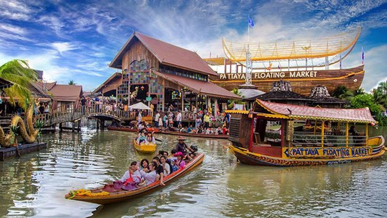 Amazing Tropical Family Thai Style Villa All Costs Included Pattaya Bagian luar foto