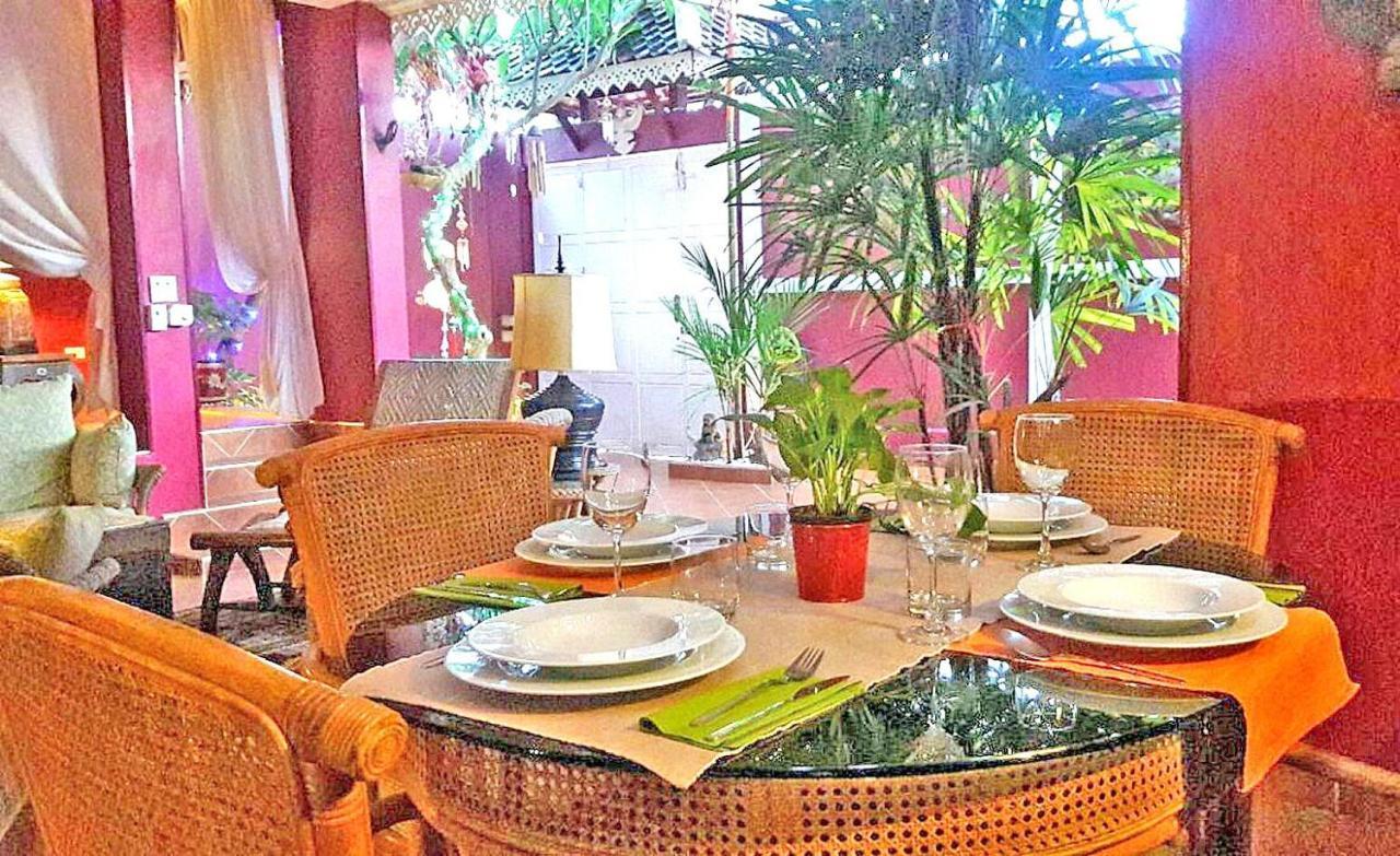 Amazing Tropical Family Thai Style Villa All Costs Included Pattaya Bagian luar foto