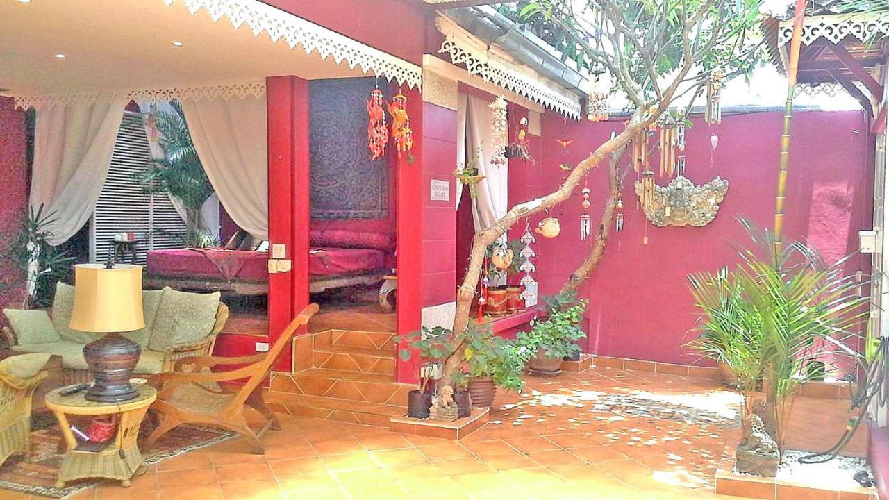 Amazing Tropical Family Thai Style Villa All Costs Included Pattaya Bagian luar foto